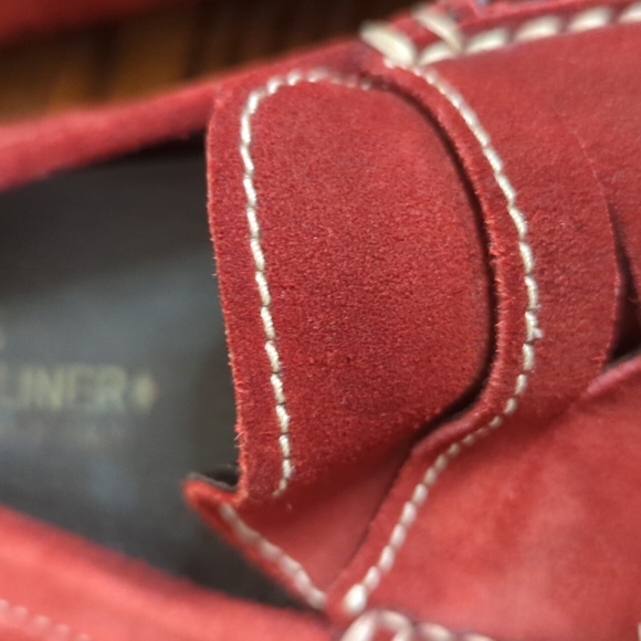 Donald J. Pliner red suede comfy chic driver loafer moccs. Slip ons. EUC Sz 9.5 - Picture 6 of 9